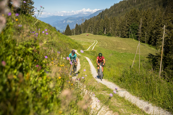 Gravelbike-Tour Brigels Bella Vista (Foto: © WOM Medien GmbH / Andreas Meyer) Gravelbike-Tour Brigels Bella Vista